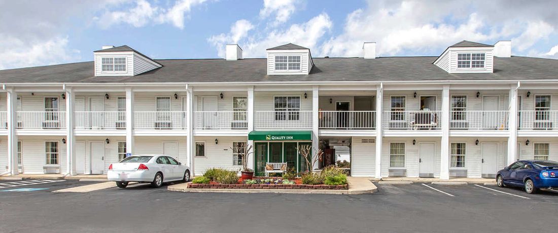  Quality Inn  Hotel in Jesup, GA